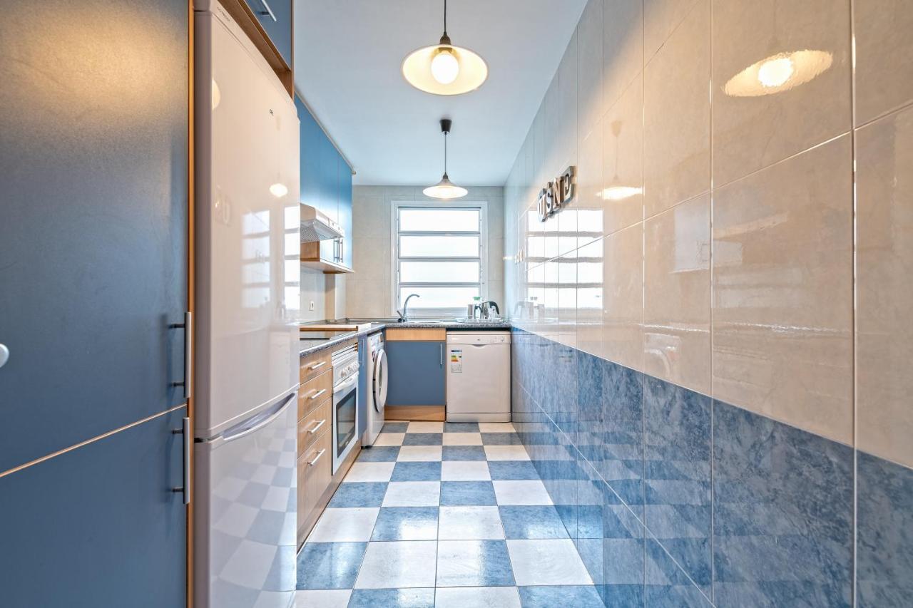 Cálido apartamento con piscina en Barcelona Ripollet Exterior foto